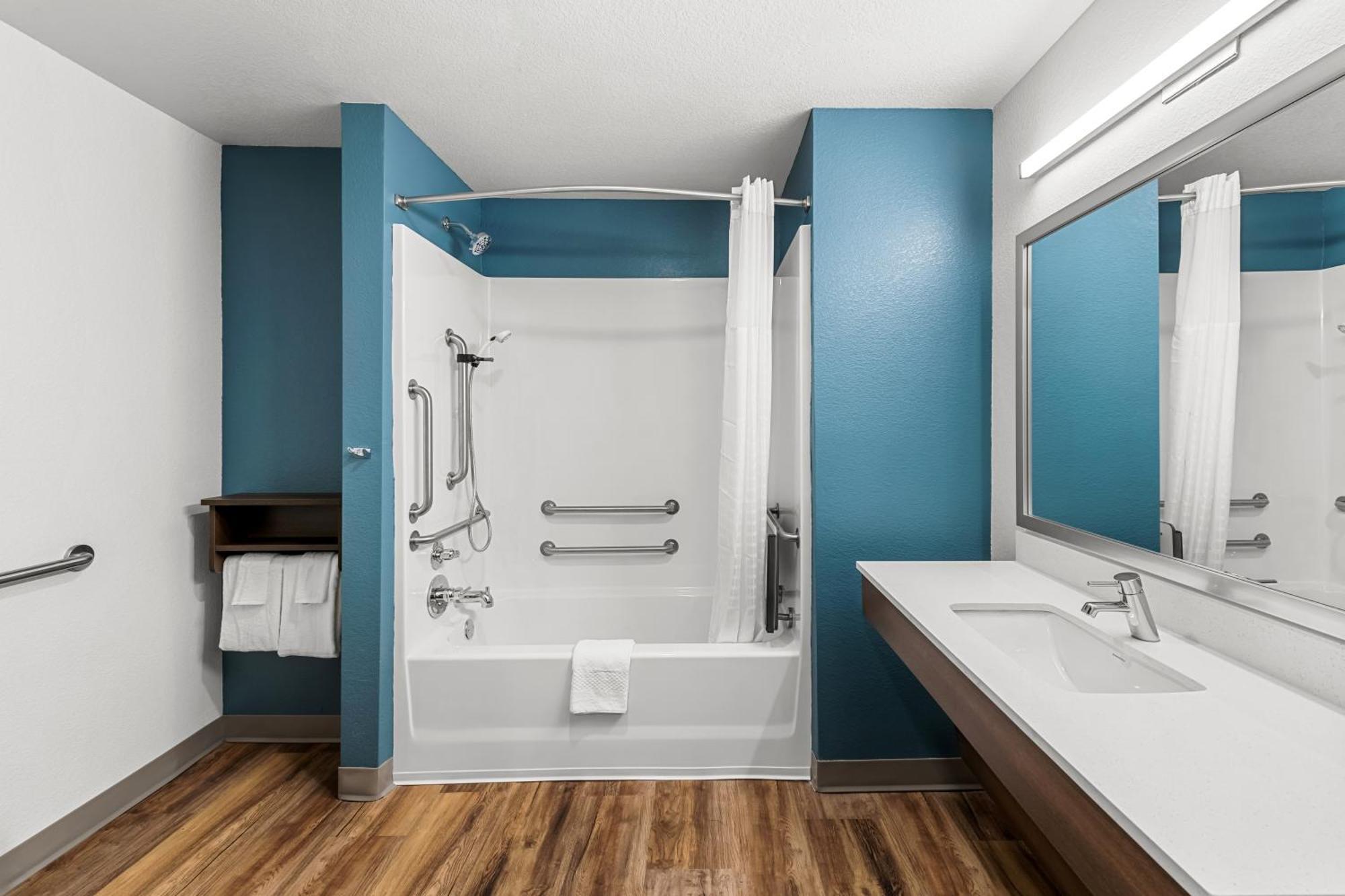 Woodspring Suites Kansas City Airport Zewnętrze zdjęcie