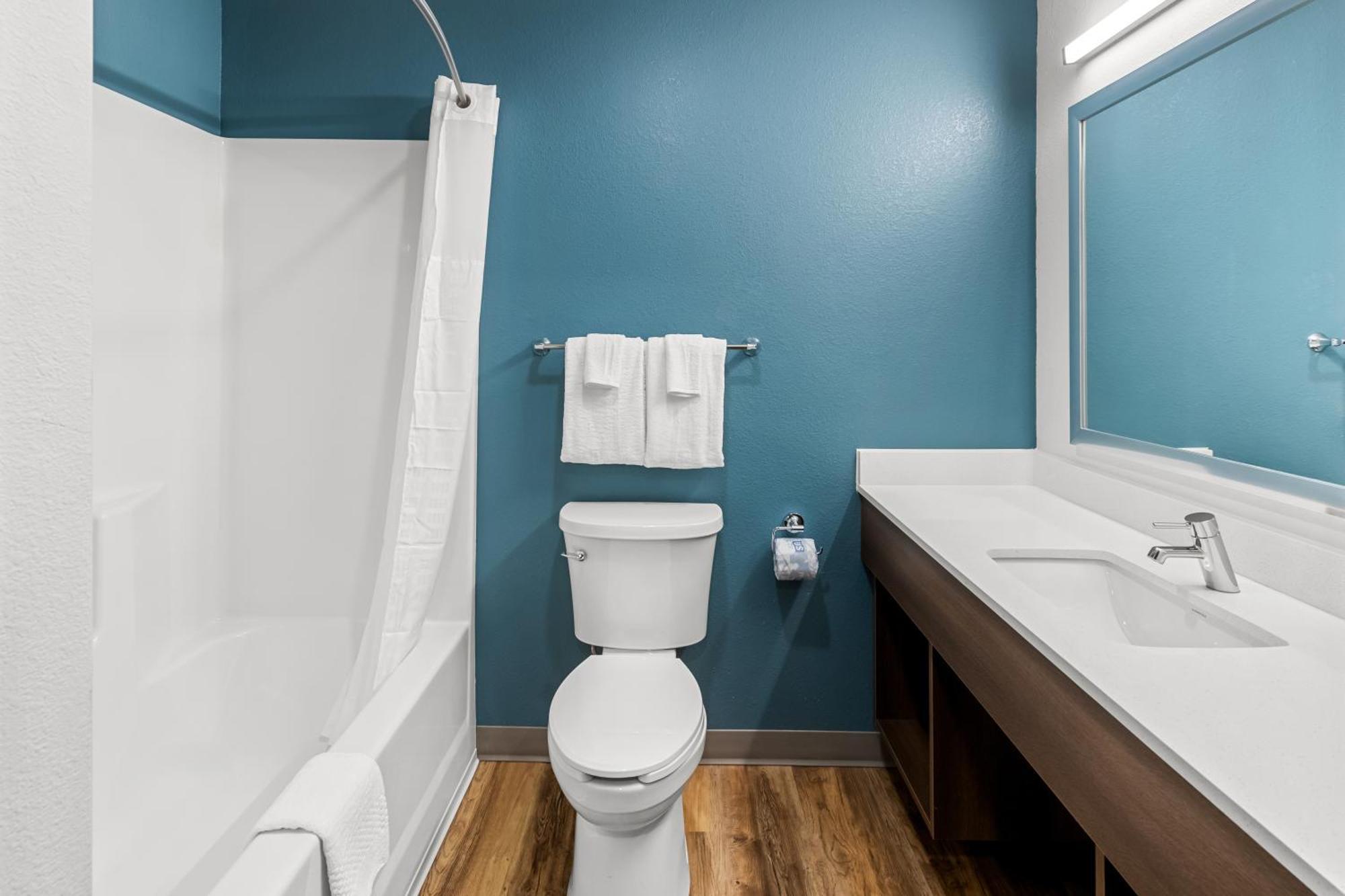 Woodspring Suites Kansas City Airport Zewnętrze zdjęcie