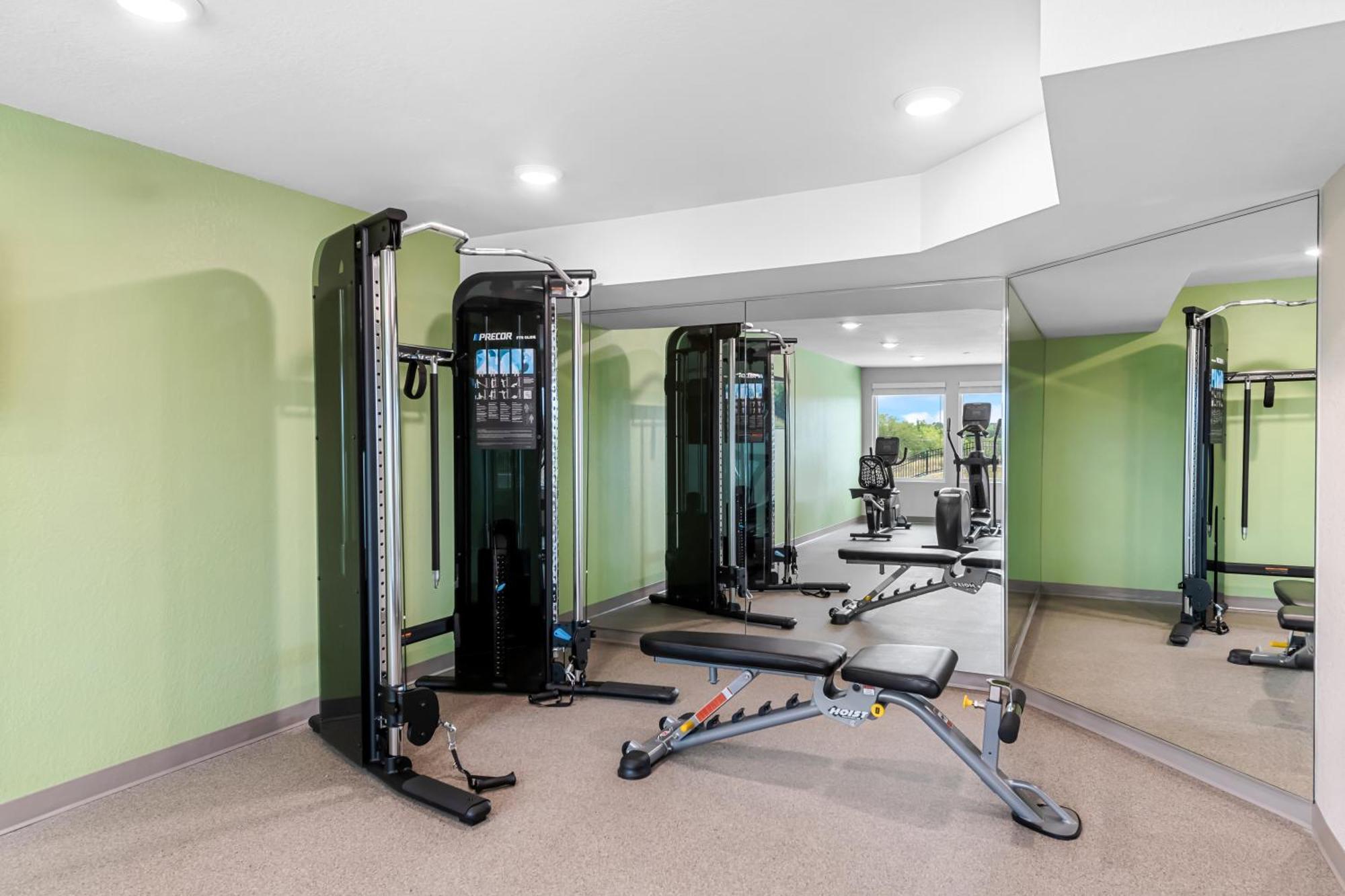 Woodspring Suites Kansas City Airport Zewnętrze zdjęcie