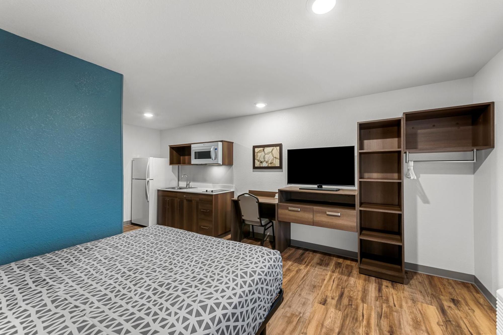 Woodspring Suites Kansas City Airport Zewnętrze zdjęcie